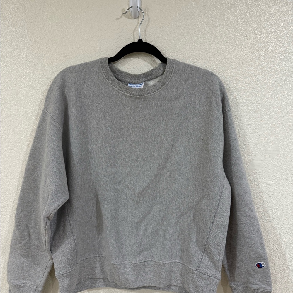 Champion Men's Classic Gray Crewneck Sweater